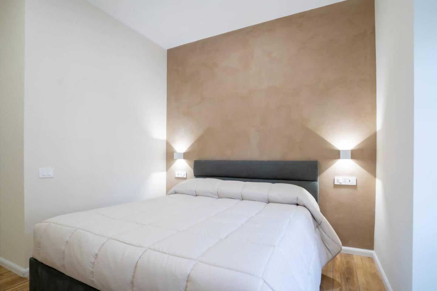 Blue Dream Suites Салерно Экстерьер фото